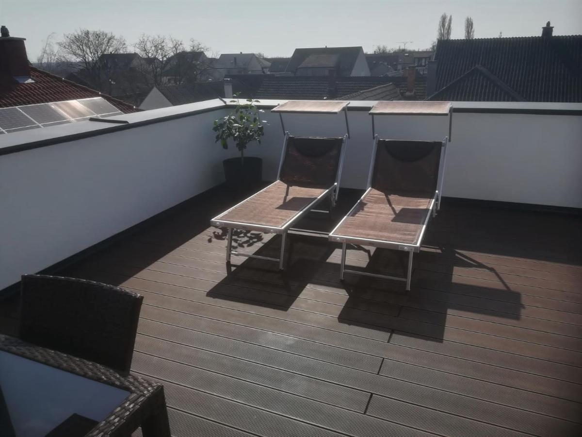 Penthouse Griemann 2 Fuer Max 4 Personen Mit Eigener Grosser Dachterrasse Zum Relaxen! Illmitz Buitenkant foto