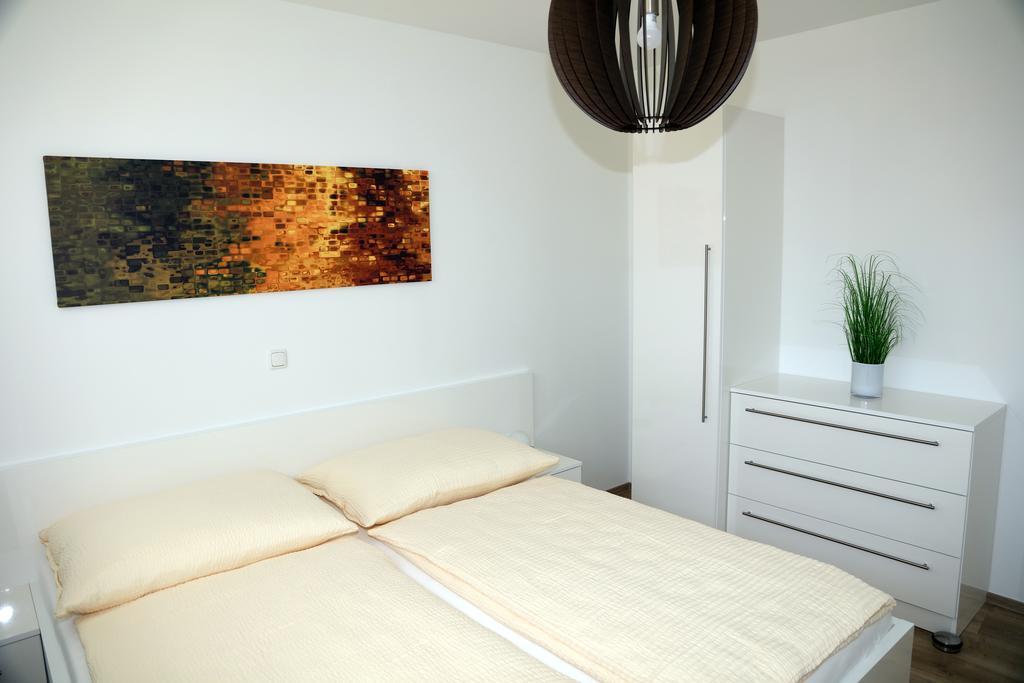 Penthouse Griemann 2 Fuer Max 4 Personen Mit Eigener Grosser Dachterrasse Zum Relaxen! Illmitz Buitenkant foto