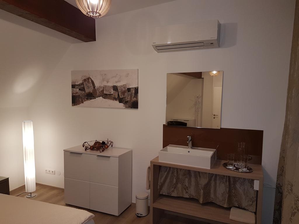 Penthouse Griemann 2 Fuer Max 4 Personen Mit Eigener Grosser Dachterrasse Zum Relaxen! Illmitz Buitenkant foto